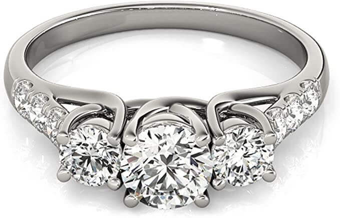 Halo Very Good Round Cut Classic Three-Stone Diamond